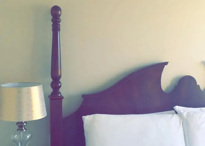 בית הארחה Lehinch להינץ'