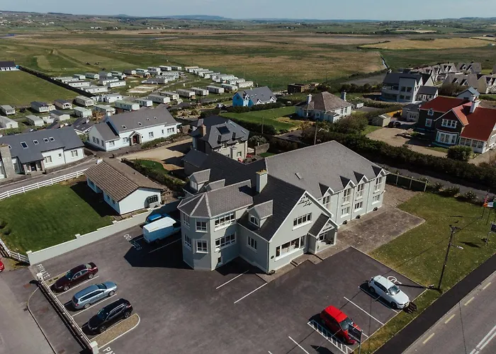 בית הארחה Lehinch 3*